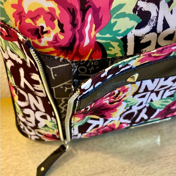 Betsey Johnson Laptop Handbag with Shoulder Strap, rose graffiti print - Picture 7 of 10